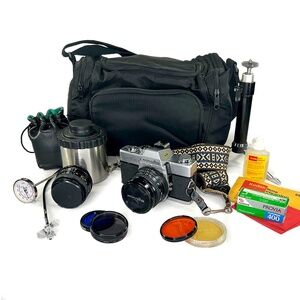 Vintage Minolta SLR SRTSC-II 35mm Film Camera Package